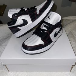 Air Jordan 1 Low SE