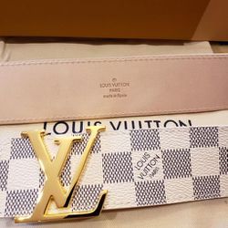 VUITTON INITIAL DAMIER AZUR BELT FOR MEN M9608 SIZE 36-38 100% AUTHENTIC  WITH BOXES AND BOOKS for Sale in Pickerington, OH - OfferUp