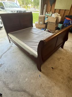 Real Wood Sleigh Bed With Slats & Box Spring