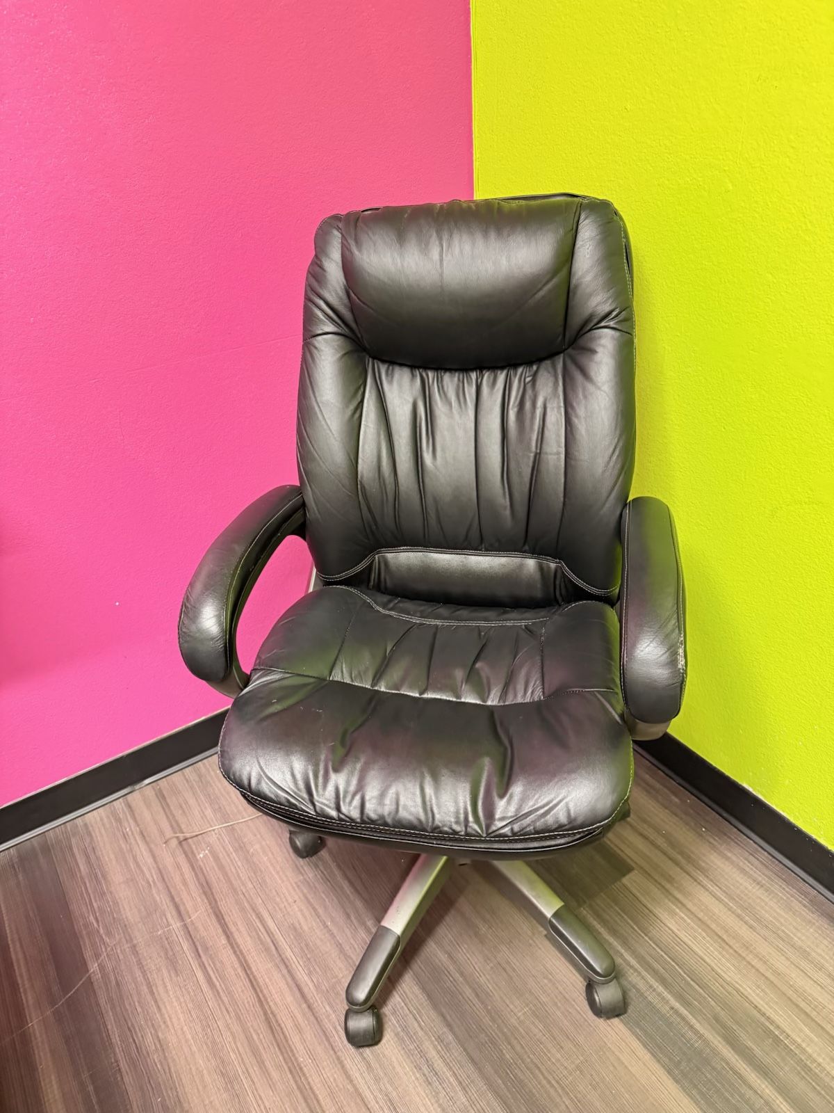Executive Office Chair