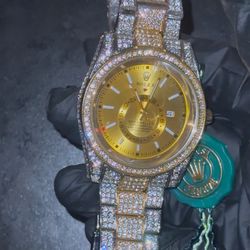 Sky Dweller Bustdown