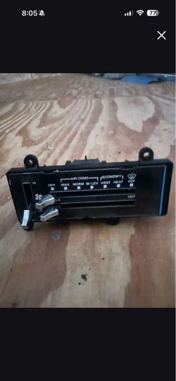 1990 CHEVY SUBURBAN                         ( CLIMATE CONTROL UNIT )
