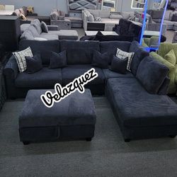 ✅️✅️3 pc black corduroy fabric sectional sofa with USB plugs rounded arms with chaise and storage ottoman✅️