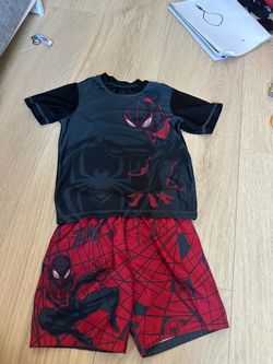 Boys swimming fit