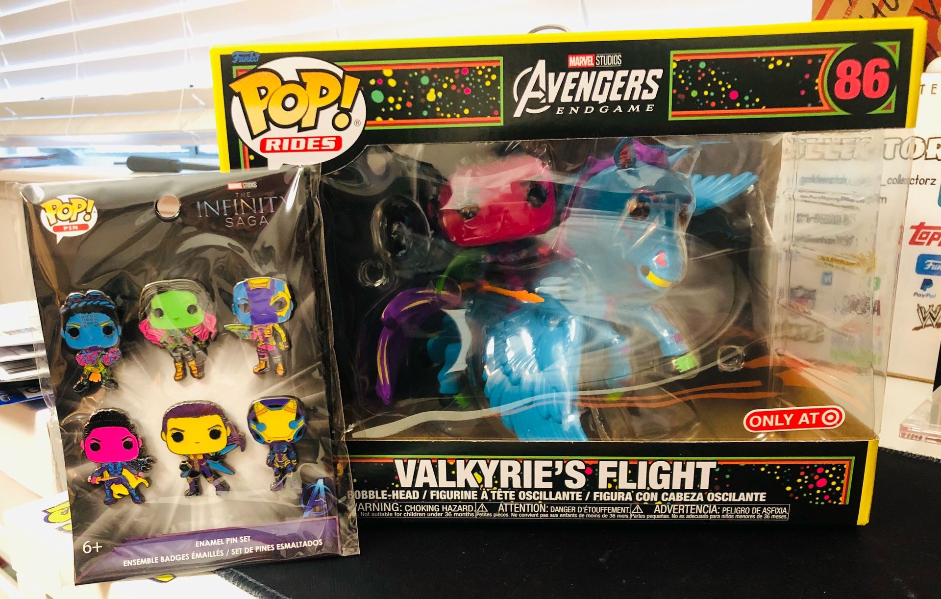 Funko Marvel Valkyries Flight & Pins