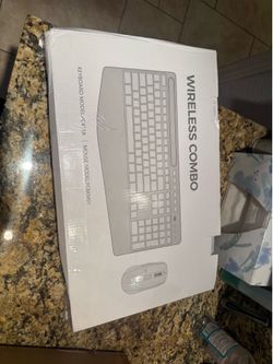 NEW IN BOX | WIRELESS MOUSE AND KEYBOARD SET