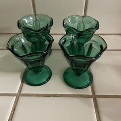 Set Of 4 Dessert Cups ( Green Glass)