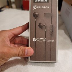 PELOTON UrbanEars Sumpan Earbuds