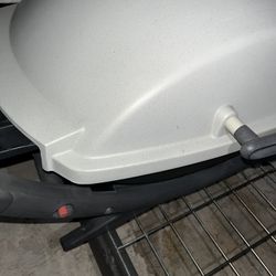 (Cream) Weber Q Grill BBQ Outdoor Barbecue