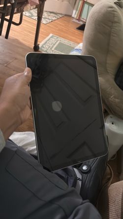 Sliver iPad 11th generation 128GB A16