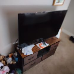 Roku TV