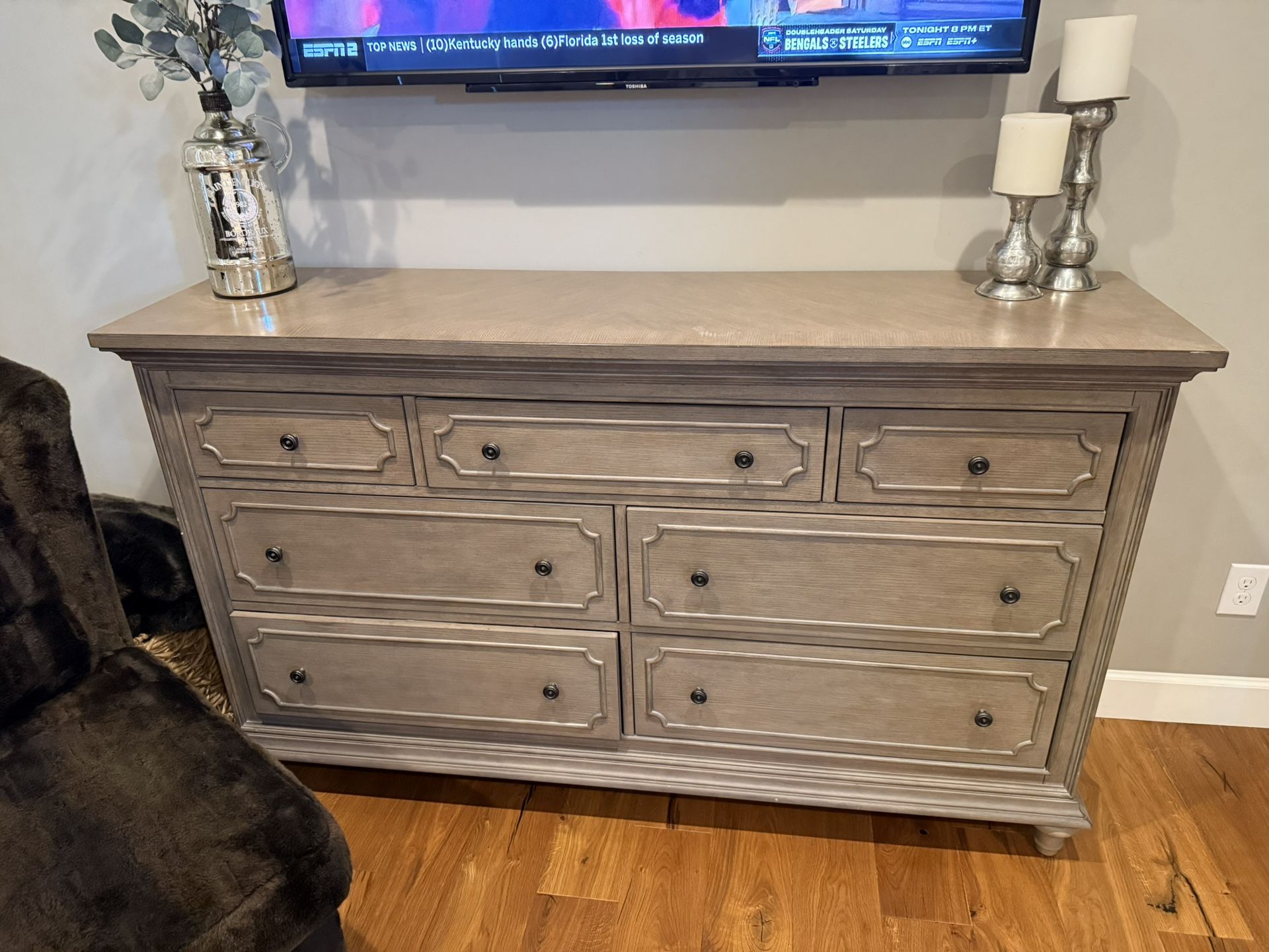 Grey Dresser