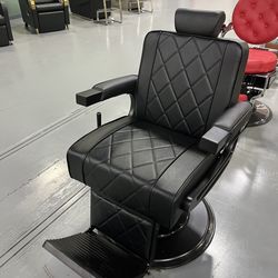 Barber chair new black