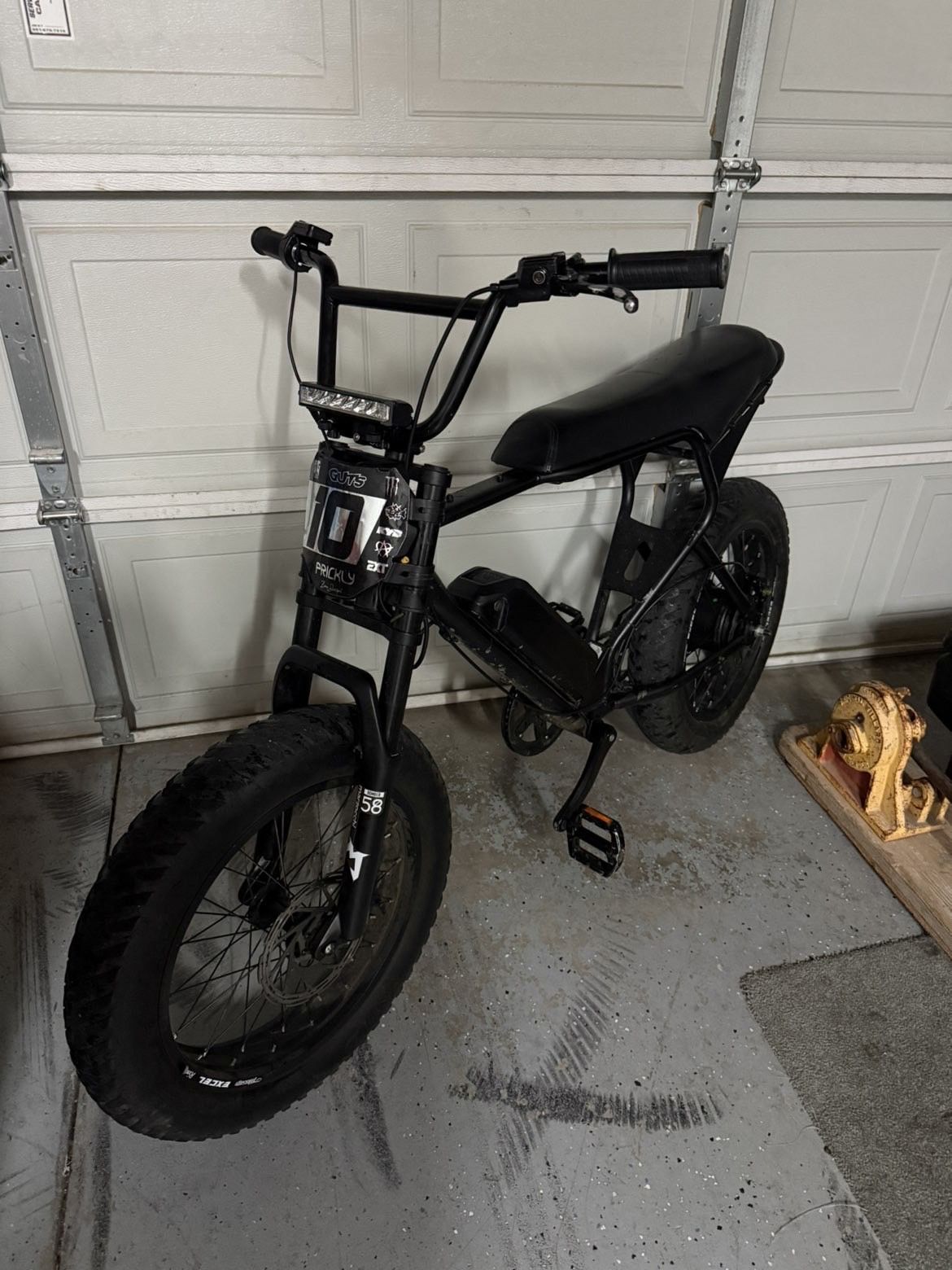 macfox with surron breaks