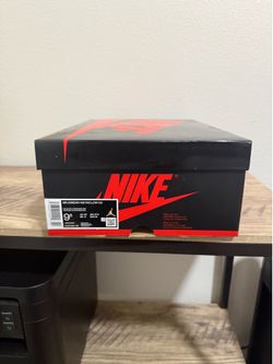 Jordan 1s Size 9.5