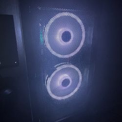 Gaming pc (Skytech chronos mini)