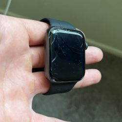 Apple Watch SE  Cellular Tmobile +paid Off