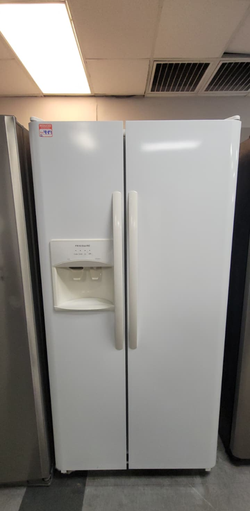 Frigidaire Side‑by‑Side Fridge – White, Ice & Water Dispenser