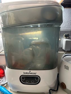 Baby bottle sanitizer