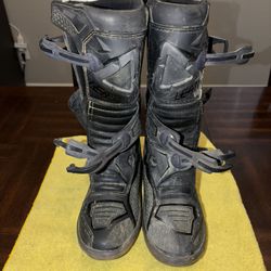 Leatt Dirt Bike Boots Size 3.5 Junior
