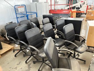 Rolling Office Chairs - Lot