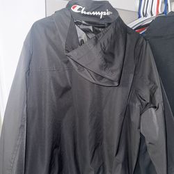 Champion lightweight jacket (zip-up, hooded)