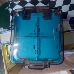 Like noon Nintendo plastic case DS and five Nintendo 3DS games
