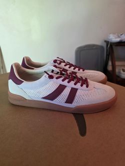 Steve Madden White and Burgundy Low-Top Sneakers