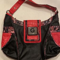 GUESS Purse - Brand New