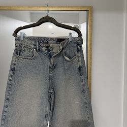 Jeanes Y Chores SARA 