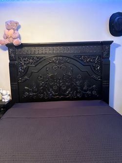 Solid Wood  Ornate Queen  Carved Headboard/Footboard