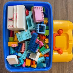 Lego block + base