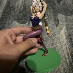 Battle Bunny Riven Statue