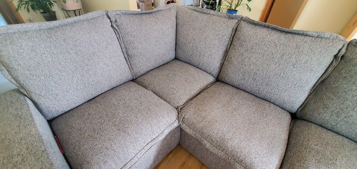 Recliner sofa sectional