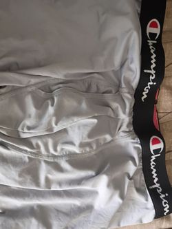Men's champion boxer briefs size med