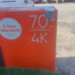 70’ Roku Tv 