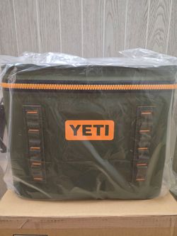 Yeti Hopper Flip 18 Soft Cooler Olive Orange
