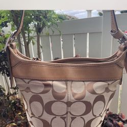 Coach Crossbag Signature Bag 