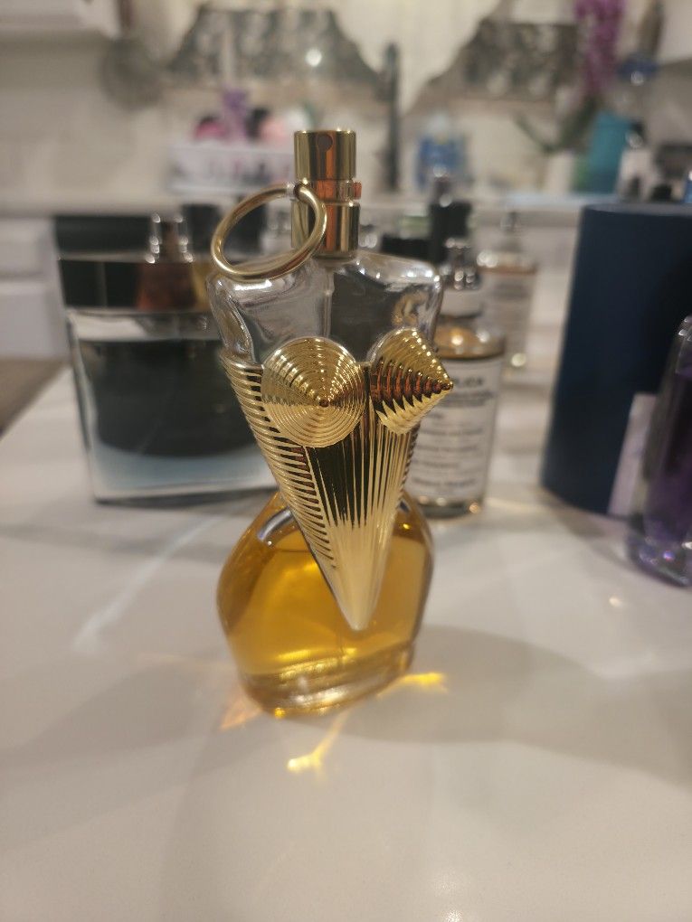 Women's FRAGRANCE/ Unisex FRAGRANCE