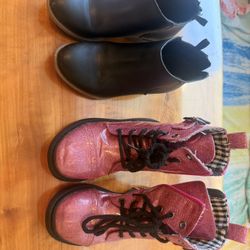 Adorable Boot lot Size 12