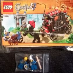 LEGO # 70401 Rare Retired Castle Gold Getaway