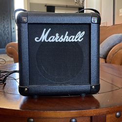 Marshall MG2FX Amp