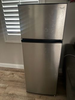 Garage refrigerator