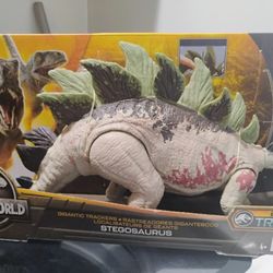 Jurassic World Gigantic Trackers Stegosaurus