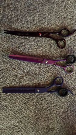 3 sets of scissors