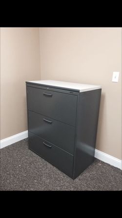 Teknion 36″ Lateral File Cabinet