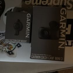 GARMIN DASH CAM MINI 3 + MII SUCTION CUP MOUNT