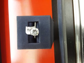 White Gold 10k (.417) 3.3 grams Size 8