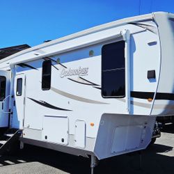 2021 Forest River Columbus 329DV