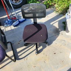 Office chairs10 each  desk25 